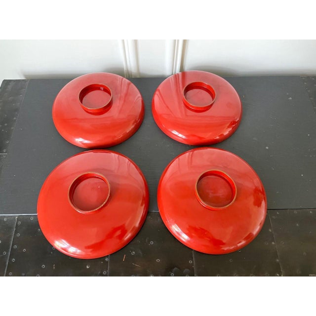 Japanese Set of Four Japanese Maki-e Lacquered Pedestal Dishes For Sale - Image 3 of 9