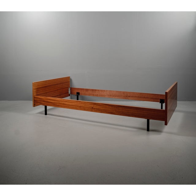 Wood Bauhaus Model 183 Daybed with Teak Veneer, 1960s For Sale - Image 7 of 14