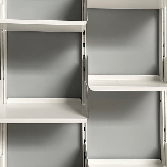 Italian Modern White Metal Bookcase by Kriptoninte, 1980s For Sale - Image 9 of 15