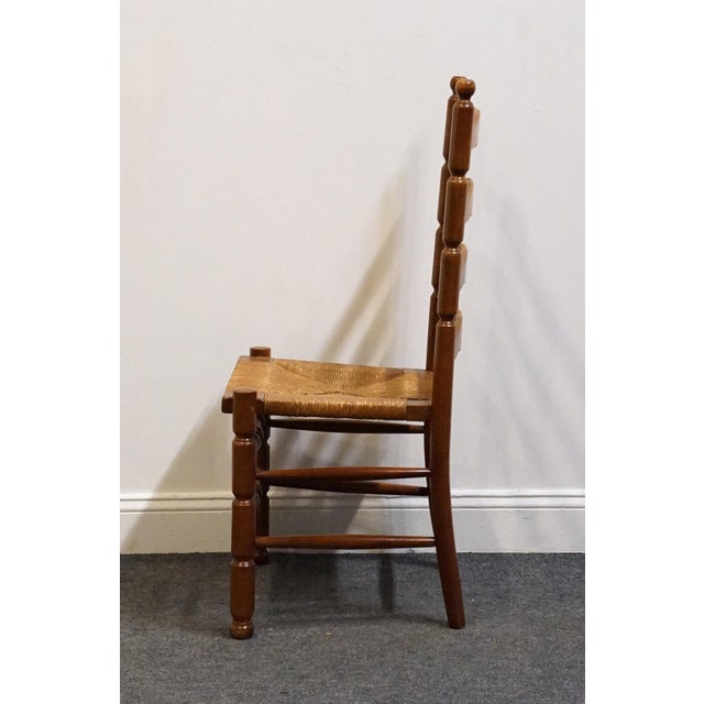 Wood Statton Furniture Solid Hard Rock Maple Colonial Early American Ladder Back Dining Side Chair W. Rush Seat For Sale - Image 7 of 10