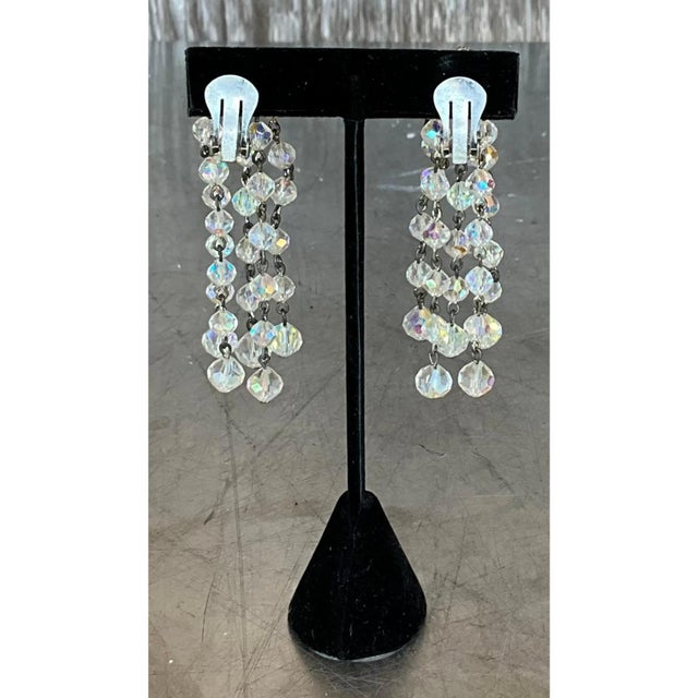 Mid-Century Modern Vintage Aurora Borealis Crystal Clip on Earrings For Sale - Image 3 of 11