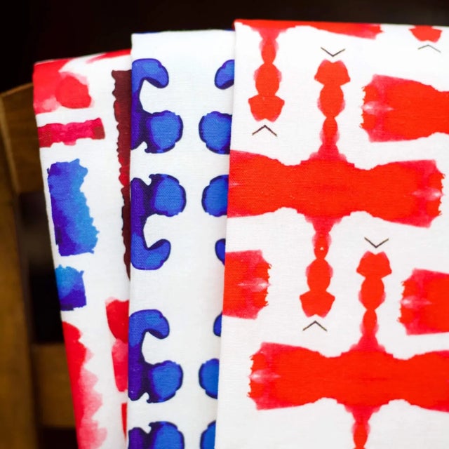 Mariposa Tea Towel in Cotton and Linen from Alto Duo For Sale - Image 4 of 5