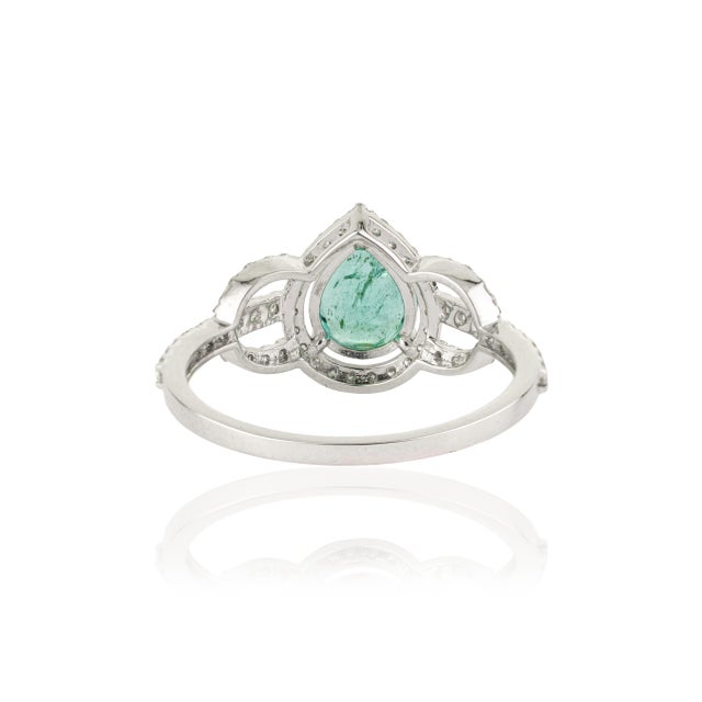 Art Deco Pear Emerald & Diamond Halo Engagement Ring in 14k White Gold Size 5.5 For Sale - Image 10 of 16