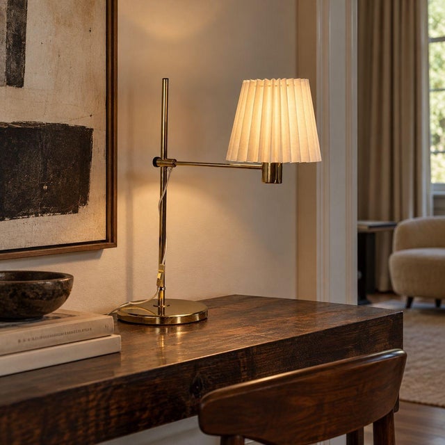 Hans-Agne Jakobsson, Swedish Mid-Century Modern, Large Table Lamp, Polished Brass, Sweden, 1960s A model 259 table lamp...
