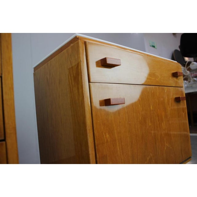 Mid-Century Maple Nightstands with Black and White Tops by František Mezulaník, 1960s, Set of 2 For Sale - Image 17 of 18