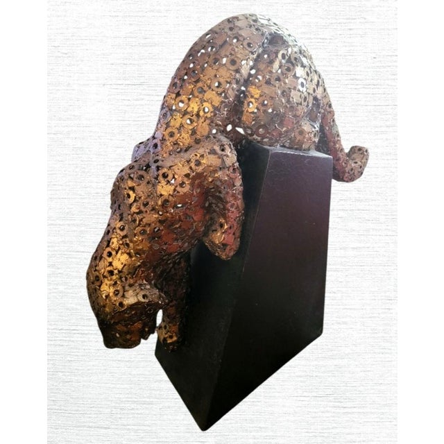 Gold 1990s Large Scale Geometric Metal Gold Patina Pouncing Leopard Sculpture on Black Plinth For Sale - Image 8 of 9