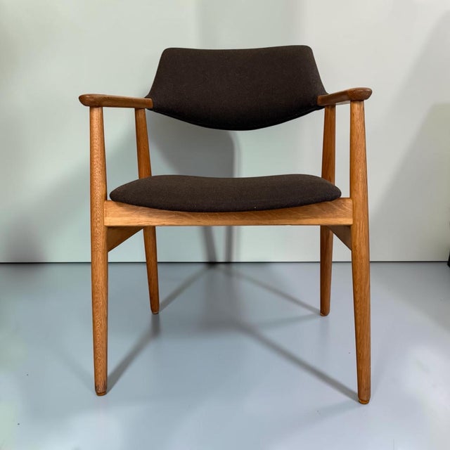 Danish GM11 Teak Armchair by Svend Aage Eriksen for Glostrup, 1960s For Sale - Image 4 of 5