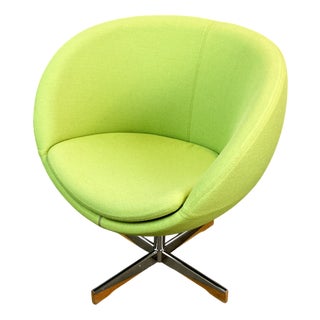 Mid-Century Planet Lounge Chair in Chrome and Lime Green Fabric Upholstery by Stokke, 1980s For Sale