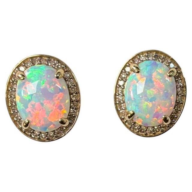 Light Green 10 Karat Yellow Gold With Oval Opal and Diamond Stud Earrings a Pair For Sale - Image 8 of 9
