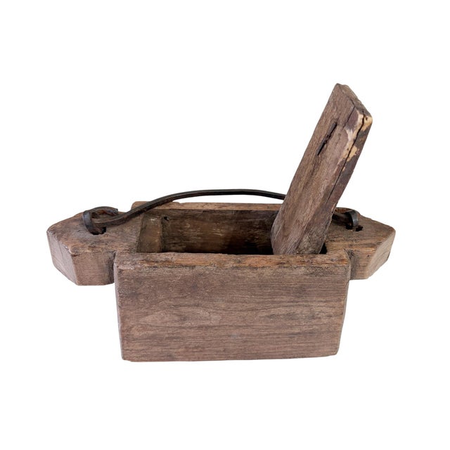 Wood Rare Indian Teak Ghee Pot From Rajasthan - 19th Century For Sale - Image 7 of 8