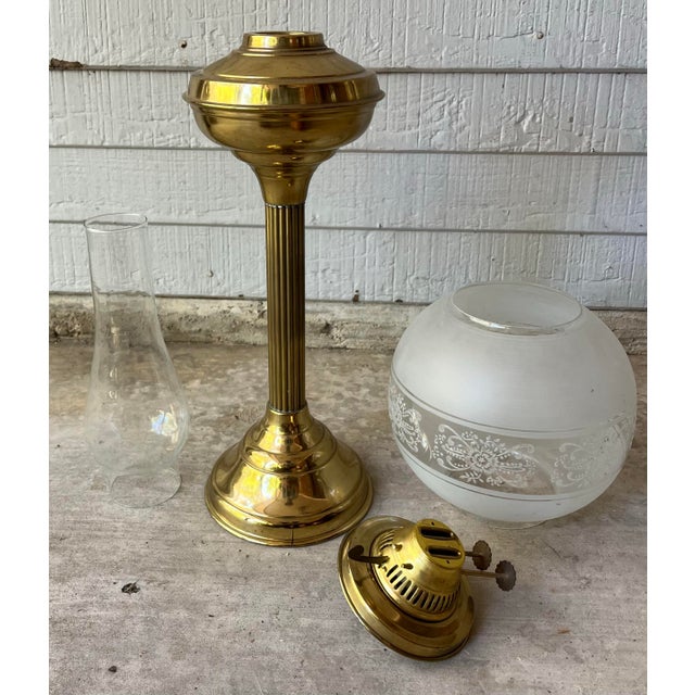 1890s Antique Edwardian Solid Brass English Tall Oil Lamp For Sale - Image 4 of 12