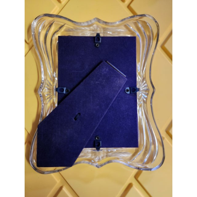 Hollywood Regency Vintage 1990s Mikasa Lead Crystal 5x7 Picture Frame With Frosted Floral Accents For Sale - Image 3 of 18