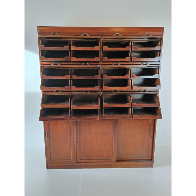 Wood English Display Mahogany Cabinet, 1890s For Sale - Image 7 of 18