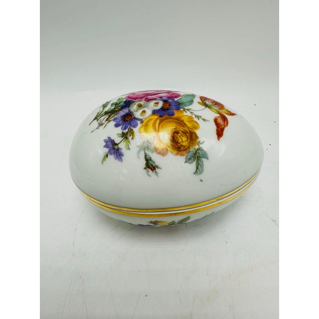 White Vintage Limoge Ceramic Egg For Sale - Image 8 of 10