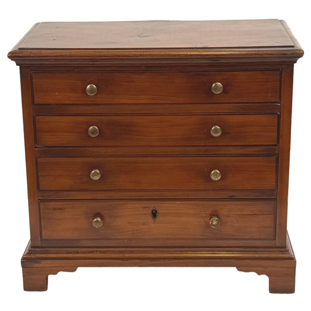 Georgian Yew Wood Miniature Chest of Drawers, 1760s For Sale - Image 9 of 11
