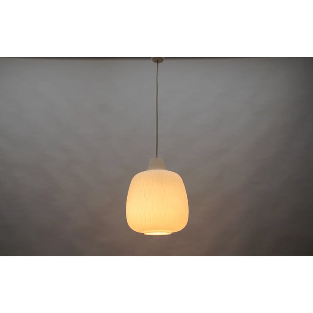 Bergamo Opaline Glass Lamp by Aloys F. Gangkofner for Peill & Putzler, 1960s For Sale - Image 4 of 11