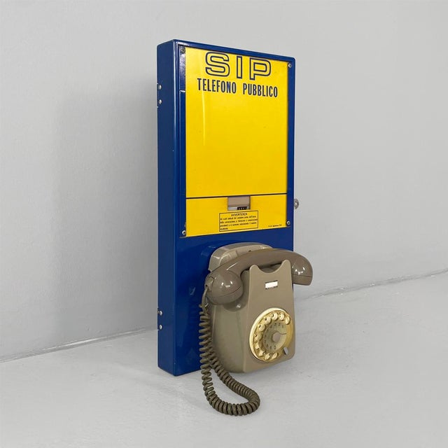 Mid-Century Modern Italian Wall-Mounted Public Telephone in Metal from SIP, 1960s For Sale - Image 9 of 9