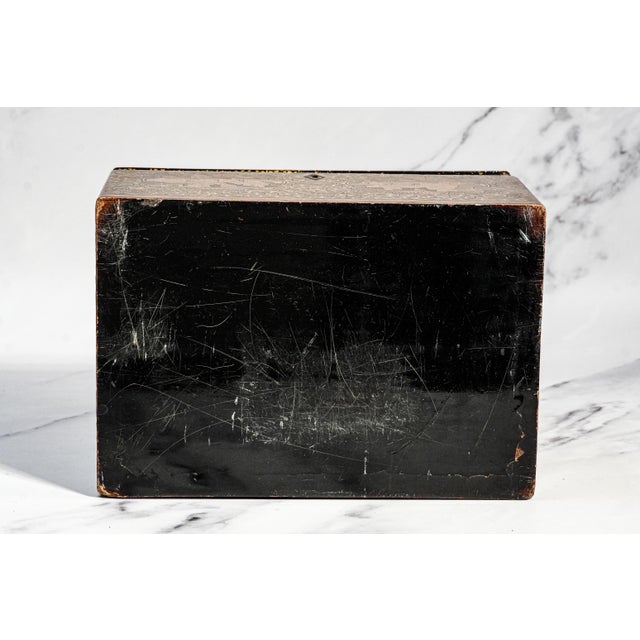Incredible Large Antique Chinoiserie Asian Lacquer Tea Caddy Box Home Decor For Sale - Image 15 of 15