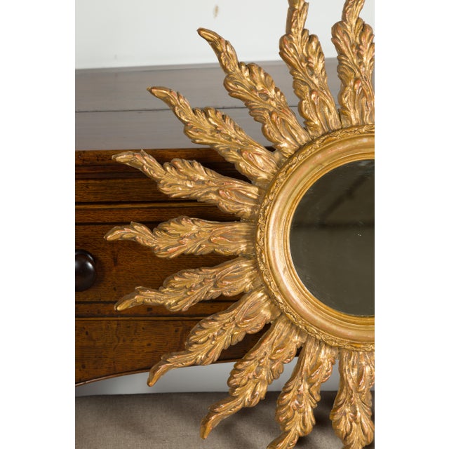 Gold French Giltwood Sunburst Mirror with Wavy Sunrays from the Mid-20th Century For Sale - Image 8 of 11