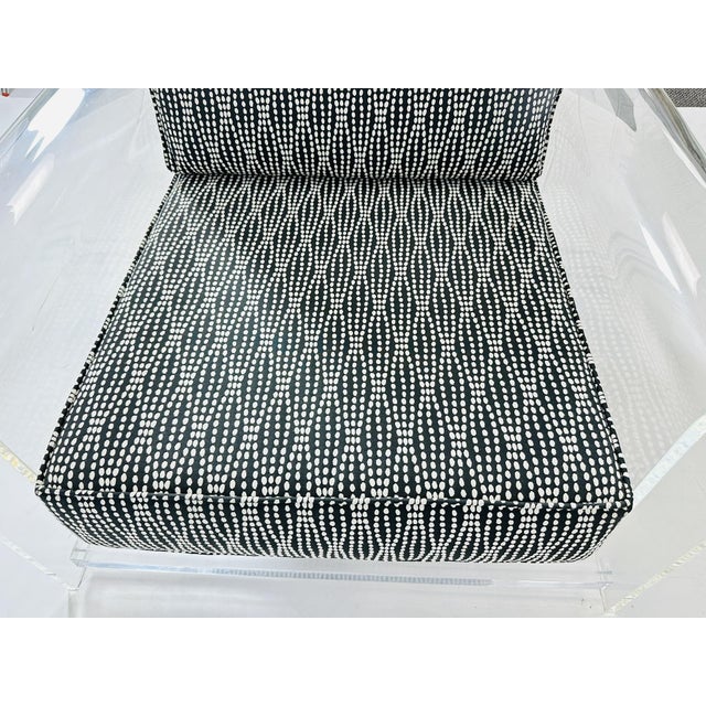 Transparent "The Monroe" Lucite Lounge Chair by Aaron R. Thomas, Usa 1990 For Sale - Image 8 of 12