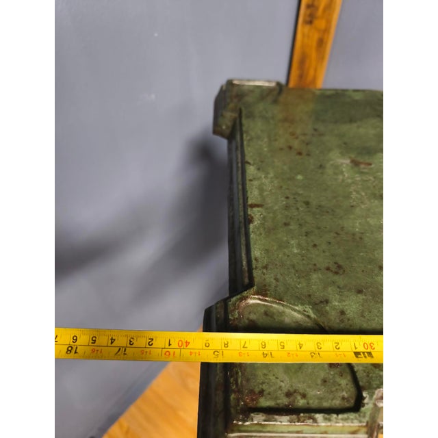 Large Cast Iron Pedestal with Cast Iron Machine Leg, 1890s, Set of 2 For Sale - Image 14 of 18