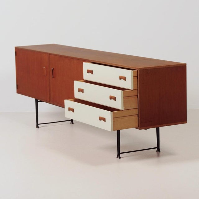 Modulus TL225 Sideboard by Kho Liang Ie for Fristho, 1950s For Sale - Image 3 of 11
