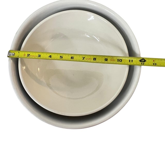 Traditional Late 20th Century Furio Italian Pasta and Salad Serving Bowls - Set of 2 For Sale - Image 3 of 8