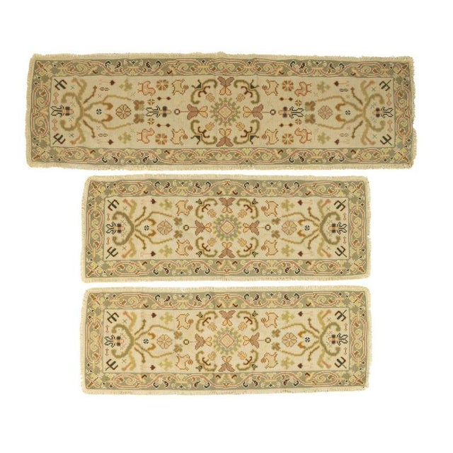 Arraiolos Rugs in Wool, Set of 3 For Sale - Image 6 of 6