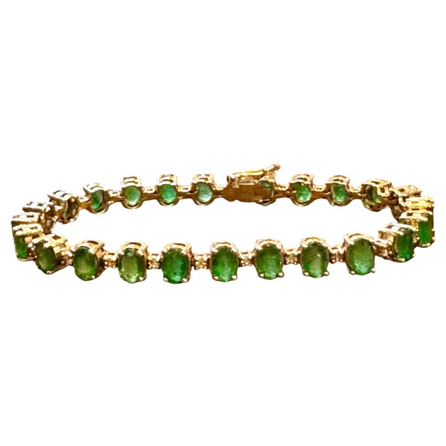 12 Carat Natural Emerald & Diamond Cocktail Tennis Bracelet 14 Karat White gold For Sale - Image 17 of 18