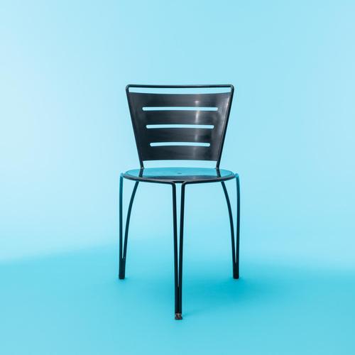 Jean-Michel Wilmotte (1948-) La Fontaine tripod chair, Tebong publisher, France, 1987 Designed for the La Fontaine gardens...