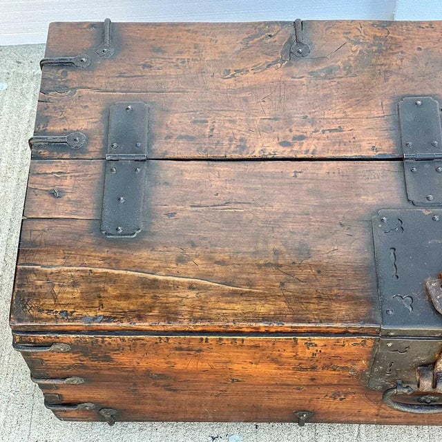 Early 19th Century Early 19th Century Korean Dynasty Wrought Iron Mounted Wood Coin Chest (Ton-Kwe) For Sale - Image 5 of 17