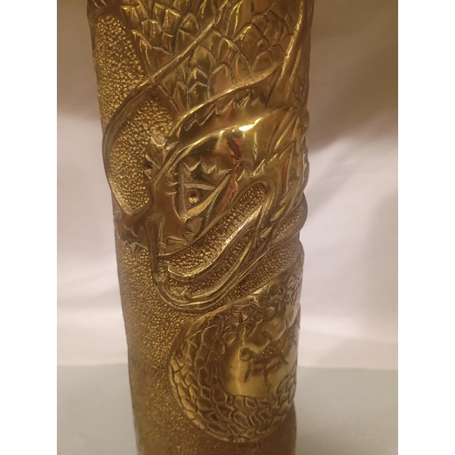 French Antique Wwi 1917 French 75mm Brass Trench Art Shell - Hand-Hammered Dragon Relief For Sale - Image 3 of 8