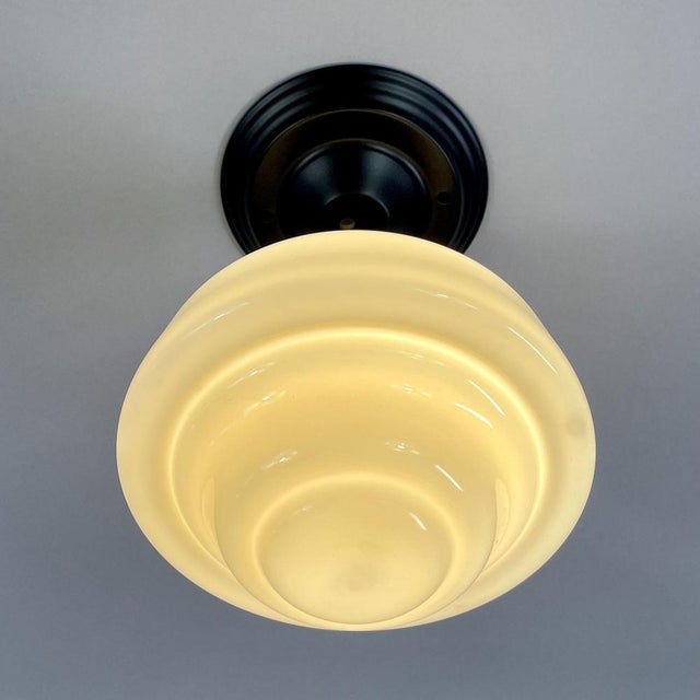 Cream Art Deco Flush Mount in Burnished Brass and Cream Opaline Glass, 1940s For Sale - Image 8 of 14