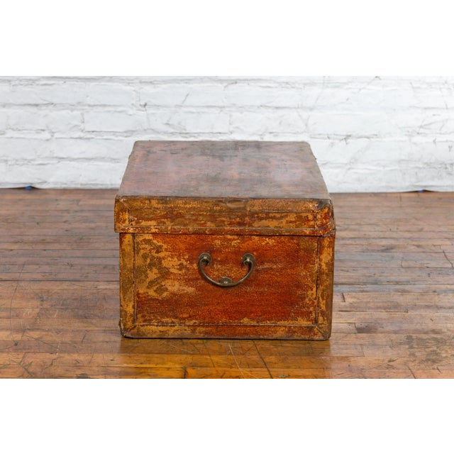 19th Century Chinese Qing Dynasty Period Lacquered Leather Trunk with Distressed Patina For Sale - Image 9 of 13