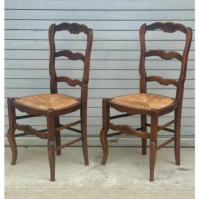 Pair of French Provincial Louis XV Style Oak Side Chairs, Circa 1920. For Sale - Image 4 of 11