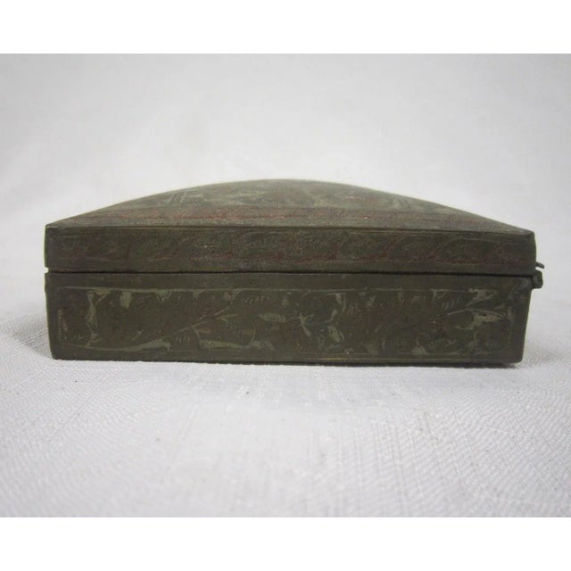 1960s Anglo Brass Indian Box For Sale - Image 5 of 9