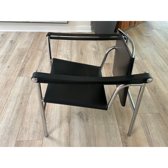 Cassina Lc1 Sling Chair For Sale In Los Angeles - Image 6 of 9