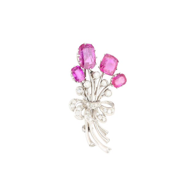 Agl Certified No Heat Ceylon Pink Sapphire and Diamond Platinum Floral Brooch For Sale In Miami - Image 6 of 8