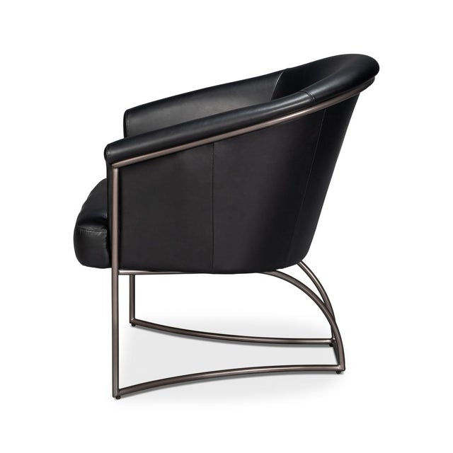 Mid-Century Modern Black Leather Tub Chair For Sale - Image 3 of 11