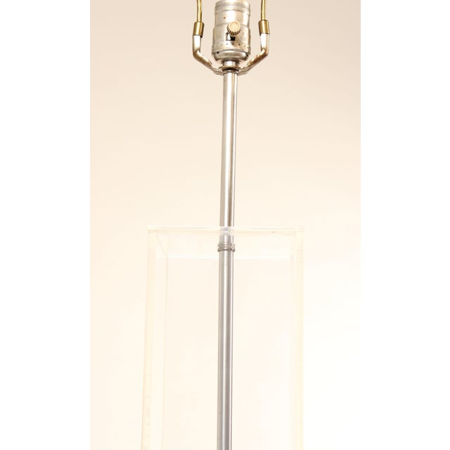 Silver Mid Century Modern Pair Lucite Table Lamps For Sale - Image 8 of 12