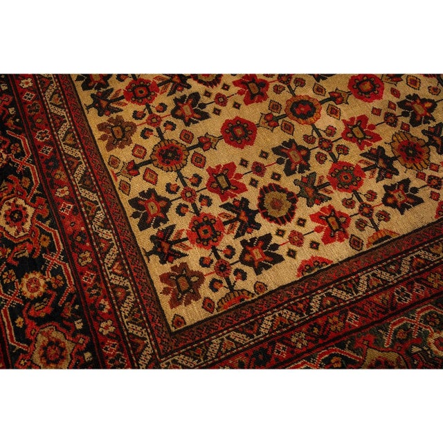Textile 1940s Mid Century Modern Beige Field Floral 4Star Knotted Wool Persian Mahal Rug For Sale - Image 7 of 8