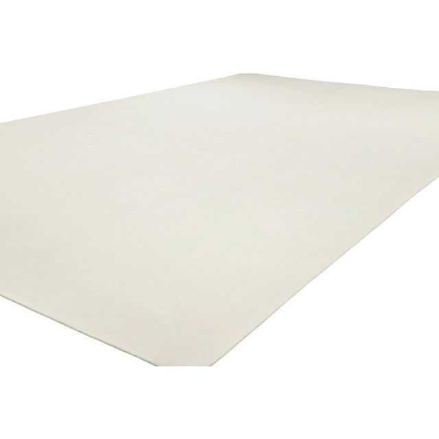 Rug & Kilim Rug & Kilim’s Oversized Contemporary Textural Solid Rug in White Tones-11x11 For Sale - Image 4 of 7