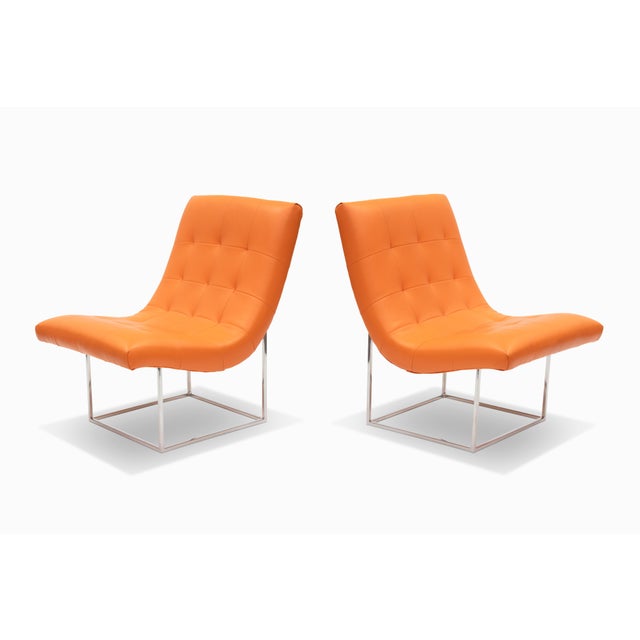 Here is a pair of fantastic scoop lounge chairs by Milo Baughman / Thayer Coggin, Inc. The chairs are upholstered in a...