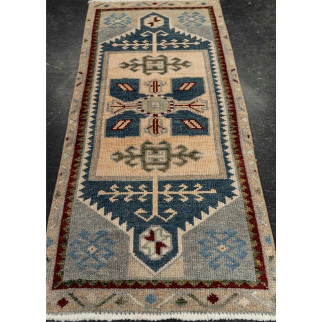 Turkish Mini Rug Oriental Hand Knotted Vintage Rug 1'6" x 3'4" #21105 Explore a curated collection of hallway runners,...