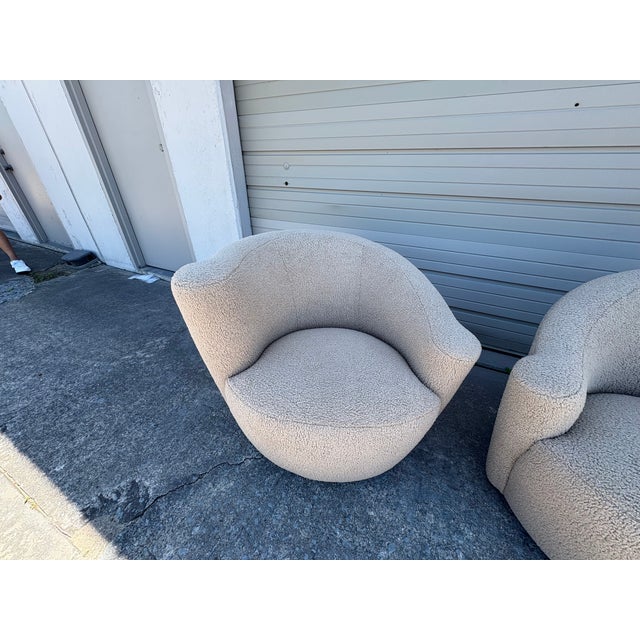 Weiman Pair of Vladimir Kagan for Weiman Nautilus Swivel Chairs For Sale - Image 4 of 14