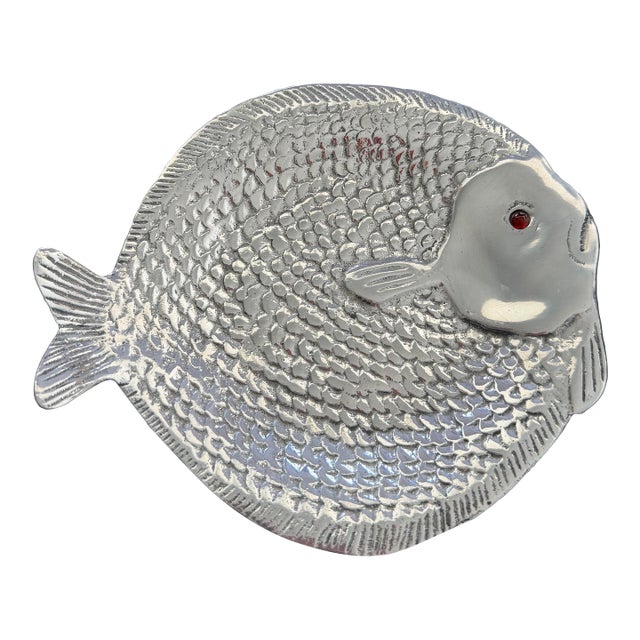 Vintage "Wonders of the Water" 7-Inch Fish Plate by Arthur Court For Sale