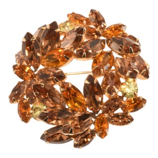 Vintage Napier Rhinestone Brooch Rhinestones Gold-Plated For Sale