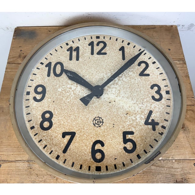Large Brown Industrial Factory Wall Clock from Chronotechna, 1950s For Sale - Image 13 of 18