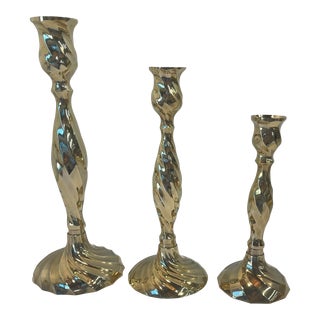 Vintage Brass Swirl Design Graduating Candlesticks - Set of 3 For Sale