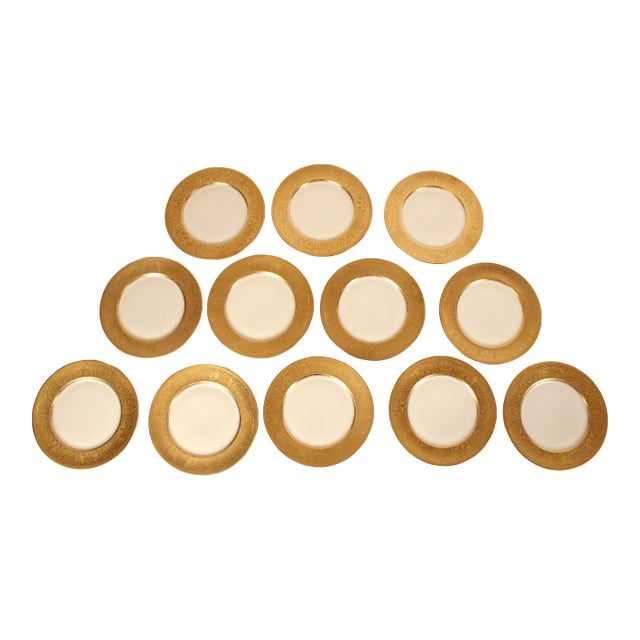 Set of 12 Heinrich & Co Dinner Plates With Acid Etched Gilt Borders For Sale